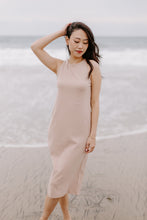 Load image into Gallery viewer, The Saylor Midi Dress