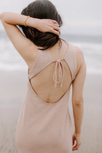 Load image into Gallery viewer, The Saylor Midi Dress