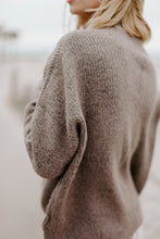 Load image into Gallery viewer, Brown Ribbed Knit Sweater