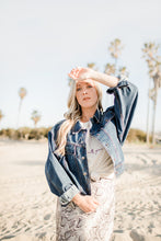 Load image into Gallery viewer, Denim Daze Jacket
