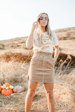 Load image into Gallery viewer, Pumpkin Spice Graphic Tee
