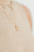 Load image into Gallery viewer, Crescent Necklace