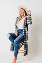 Load image into Gallery viewer, Your Basic White Tee