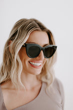 Load image into Gallery viewer, Le Specs Air Heart Sunglasses