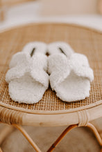 Load image into Gallery viewer, The Slipper Sandal