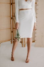 Load image into Gallery viewer, Ivory Knit Midi Skirt