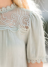 Load image into Gallery viewer, Lace Puff Sleeve Blouse