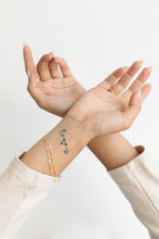 Load image into Gallery viewer, Hadlee Chain Bracelet