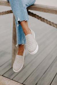 Slip on Sneakers in Grey