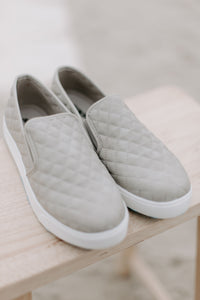 Slip on Sneakers in Grey