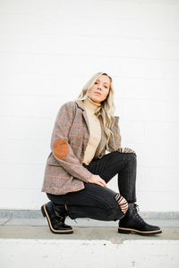 Sleeveless Turtleneck Top