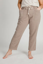Load image into Gallery viewer, All About Comfort Linen Pants

