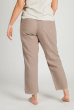 Load image into Gallery viewer, All About Comfort Linen Pants
