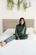Load image into Gallery viewer, Crossing Paths Sweatpants
