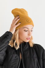 Load image into Gallery viewer, Smiley Beanie
